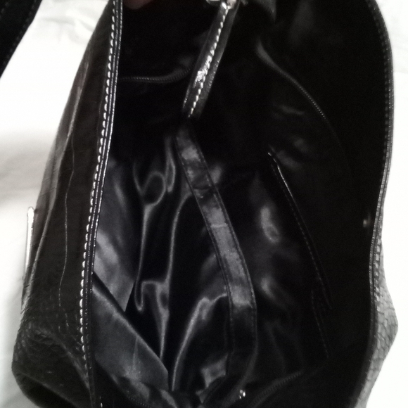 🔥 SALE 72. Dooney & Bourke Handbag - Picture 2 of 4